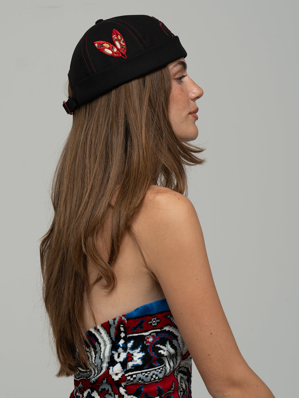 Docker Hat - The Indians Collection - Red Indian - Siyah/Kırmızı